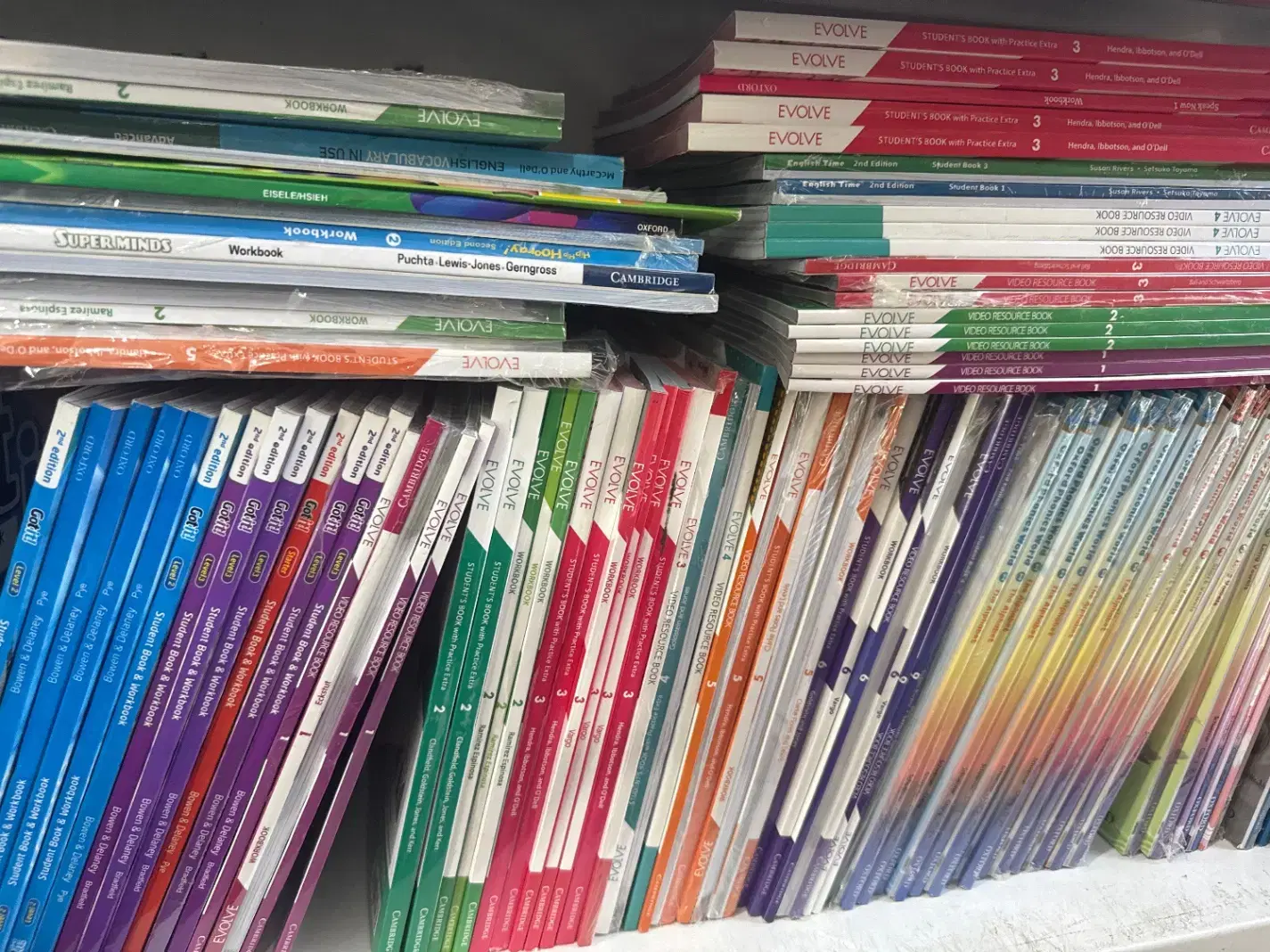 کتاب زبان ایوالو کتاب کار اصلی ورد اسکیل ویدیوبوک