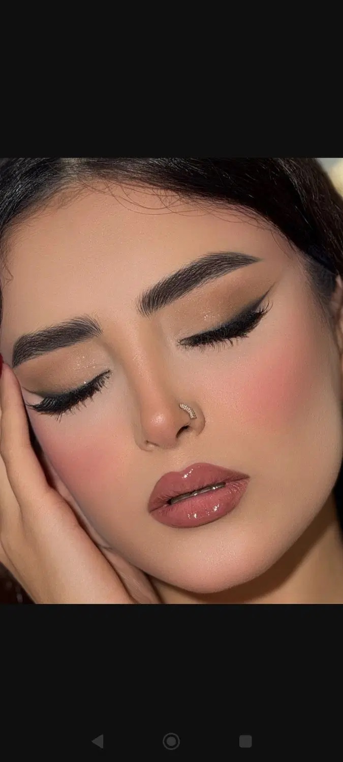 مدل میکاپ در سالن عروس
