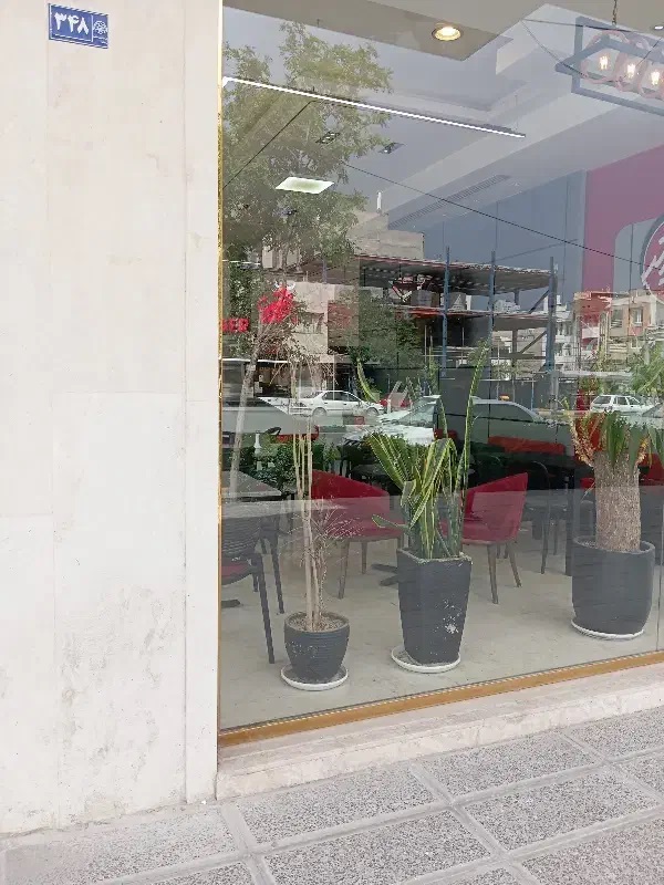 استخدام نیرو در مجموعه غذایی ویل برگر