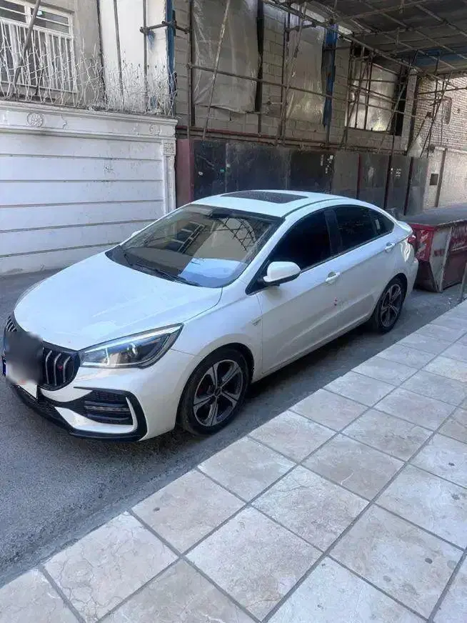 اریزو ۵ اف ال ۴۰۳
