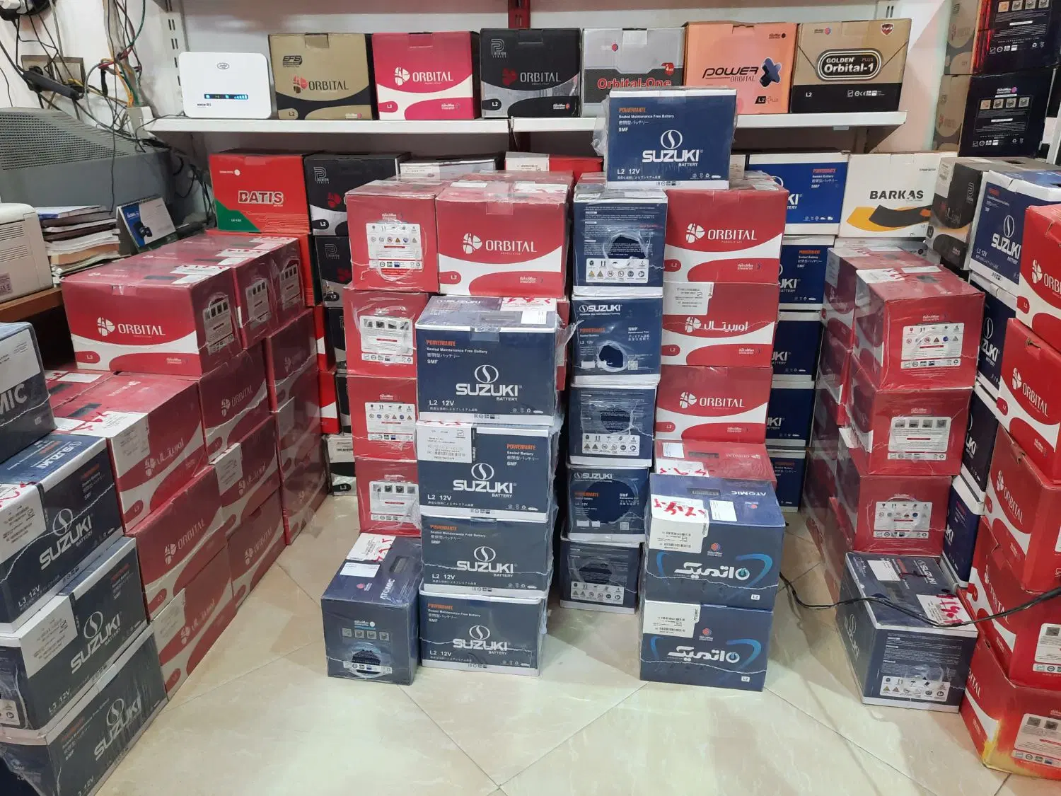 نیروی کار اقا برای باطری فروشی