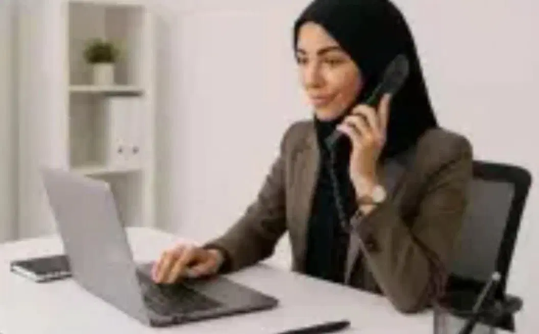 استخدام خانم درمنرل جهت نگهداری از سالمند و کودک