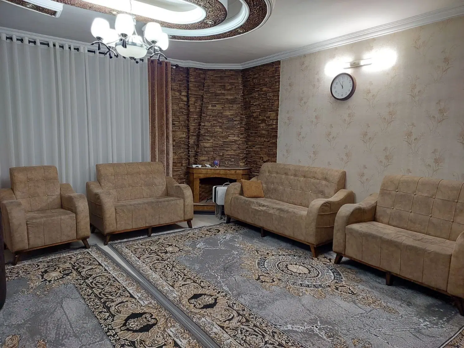 مبل هشت نفره